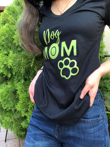 Dog Mom - T' Shirt