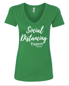 Social Distancing Expert - T' Shirt