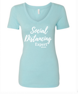 Social Distancing Expert - T' Shirt