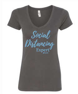 Social Distancing Expert - T' Shirt