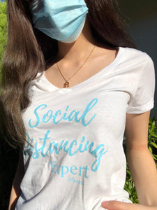 Social Distancing Expert - T' Shirt